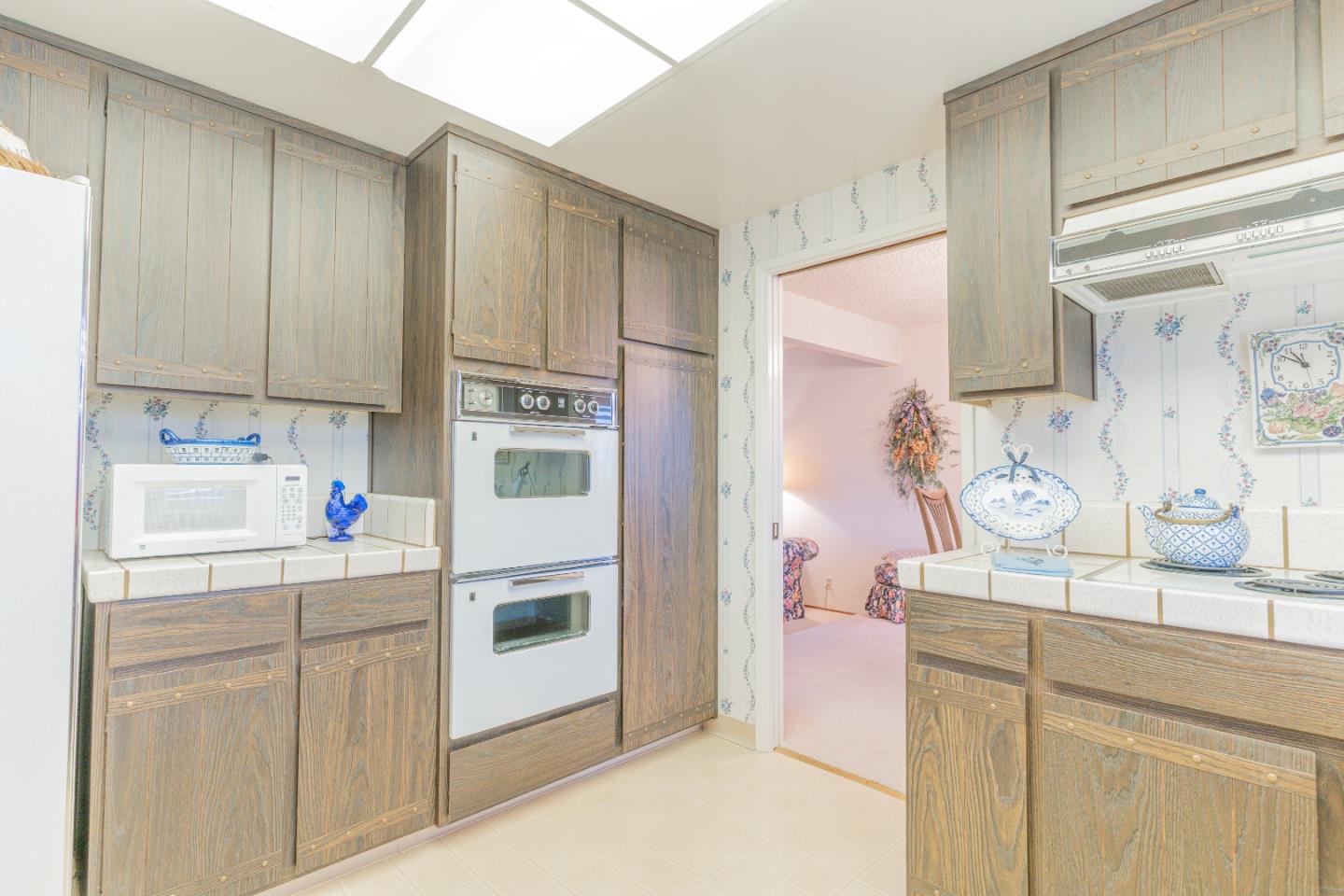 5016 Las Cruces Court