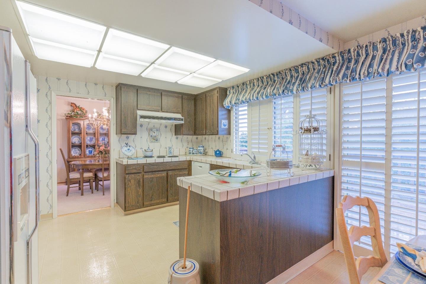 5016 Las Cruces Court