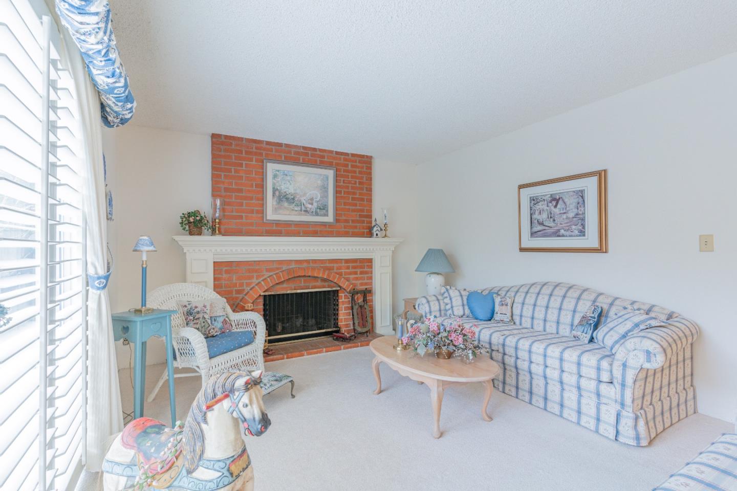 5016 Las Cruces Court