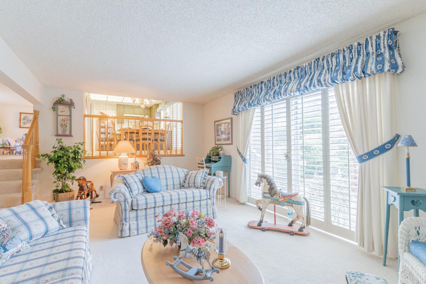 5016 Las Cruces Court