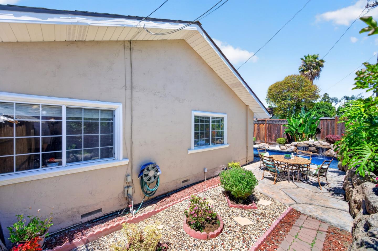 1252 Hillsdale Avenue