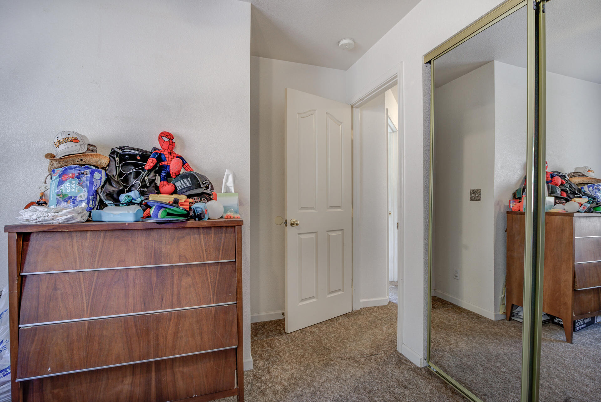 14833 Valley Vista Court