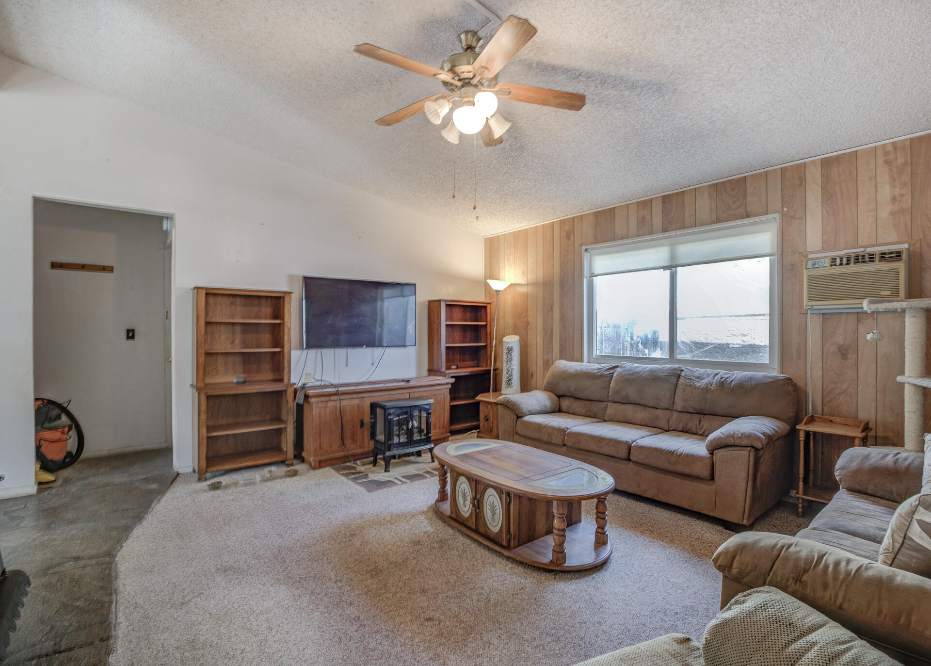 13550 Patricie Street