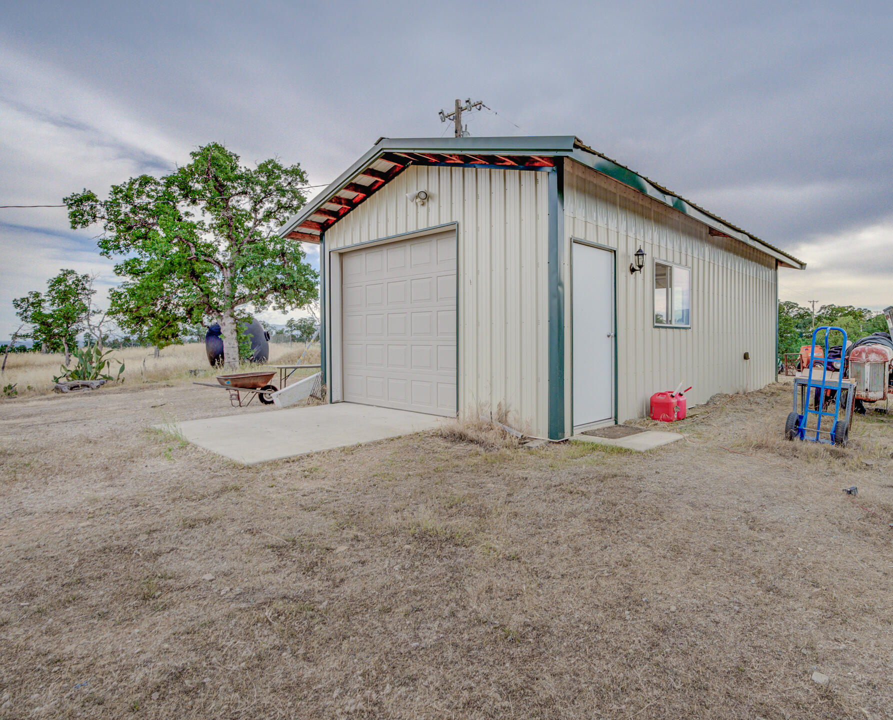 14255 Bradley Ridge Road