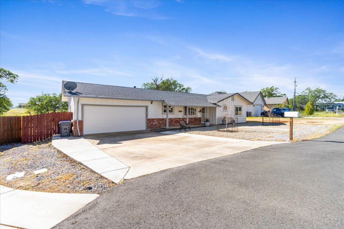 19736 Digger Creek Place