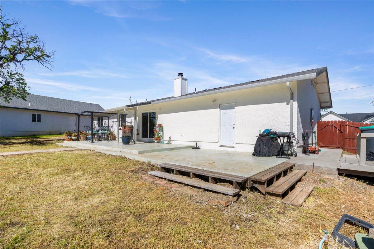 19736 Digger Creek Place