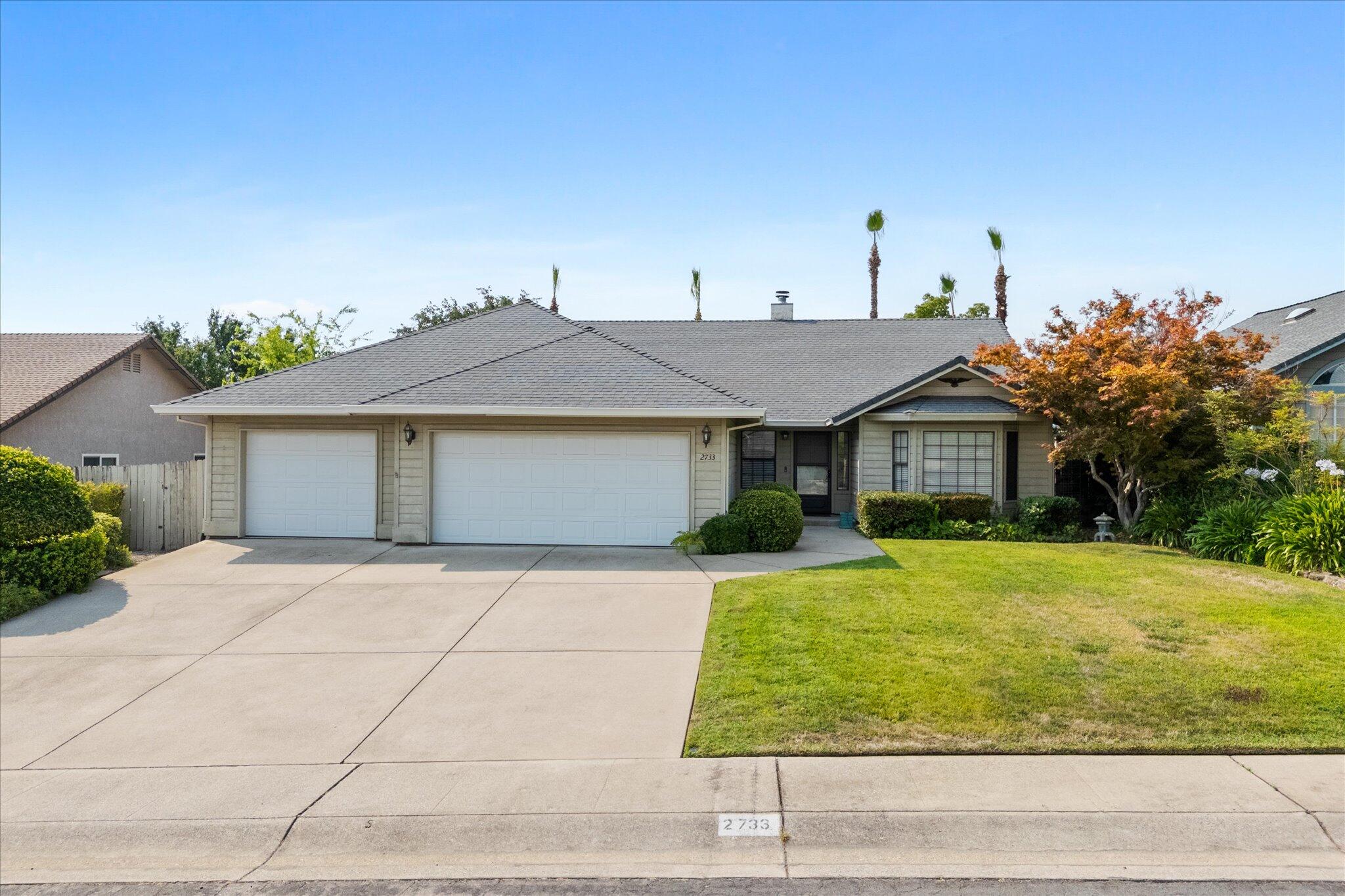 2733 Crystal Tree Drive