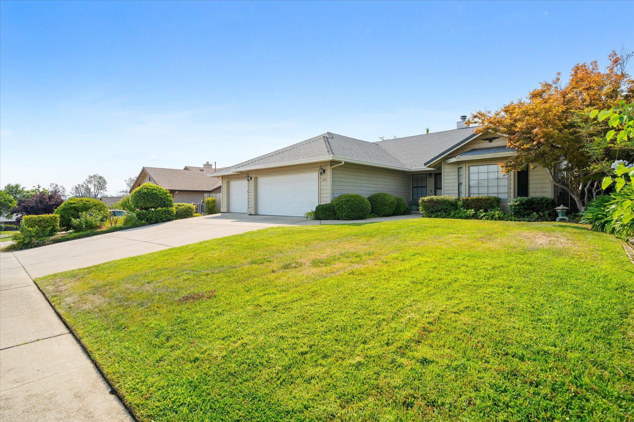2733 Crystal Tree Drive