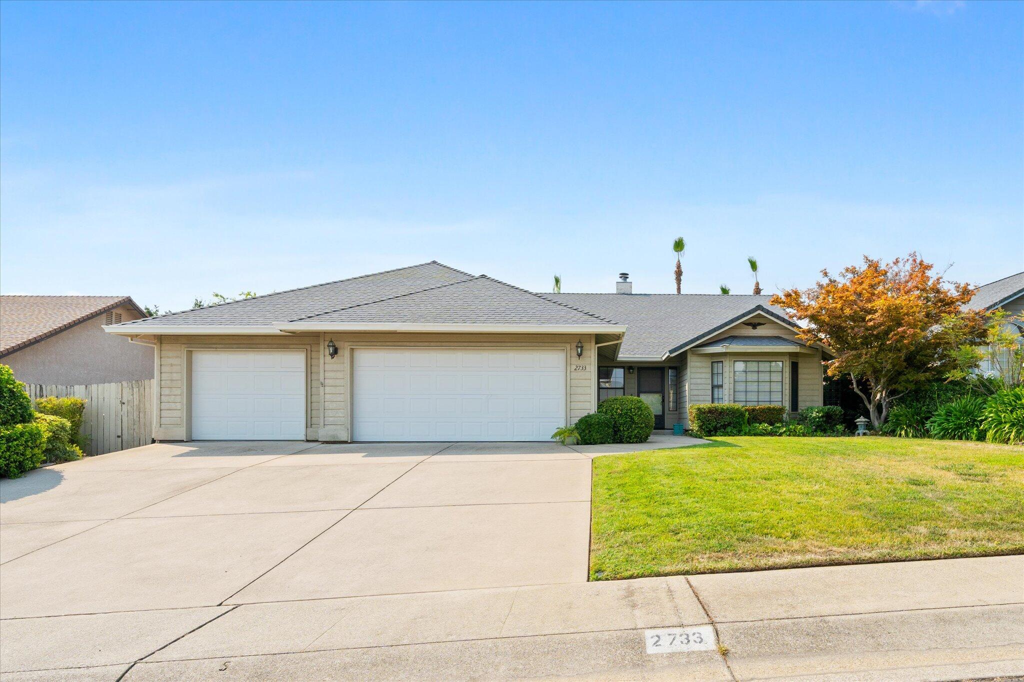 2733 Crystal Tree Drive