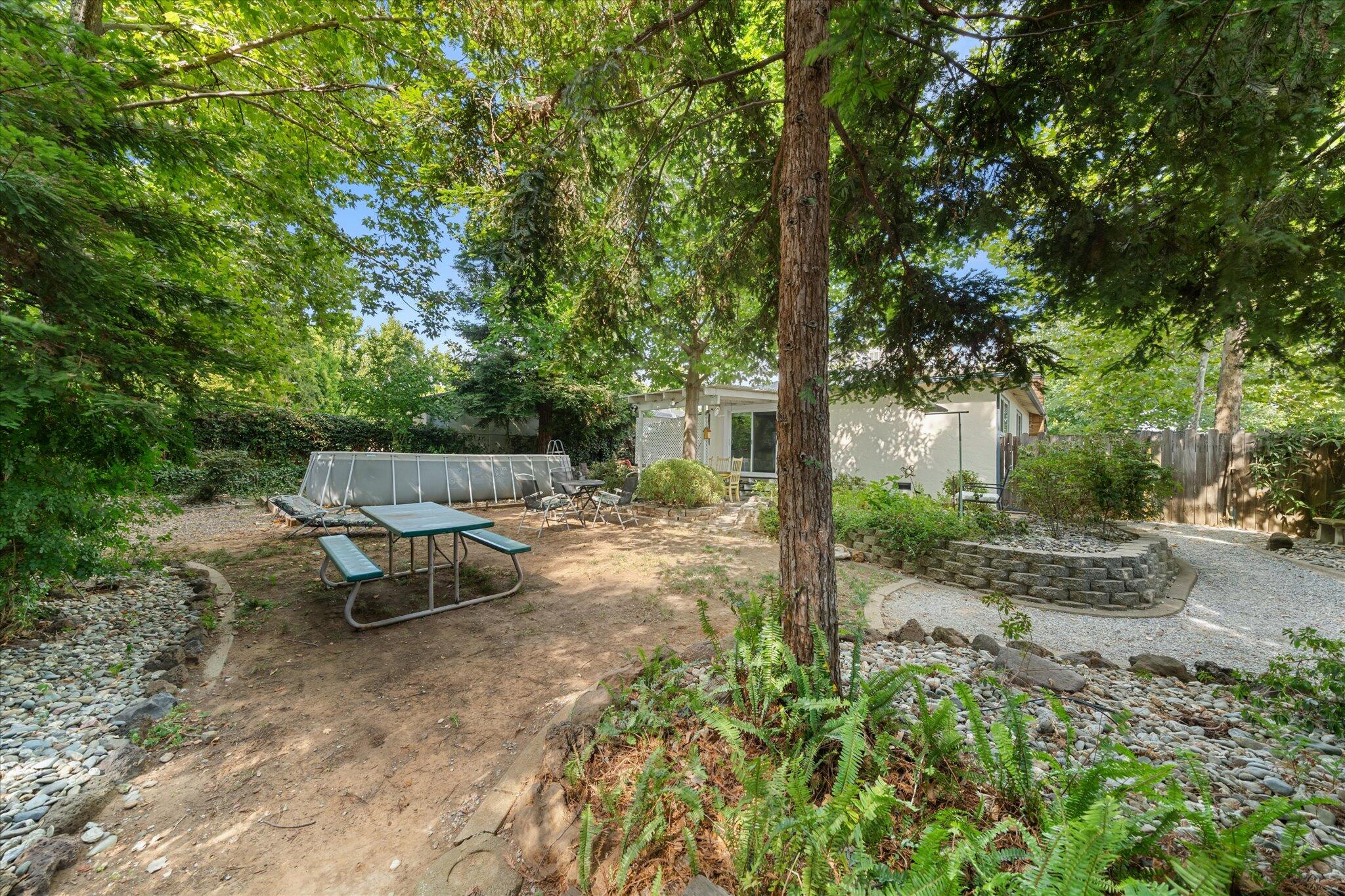 2986 Yana Avenue