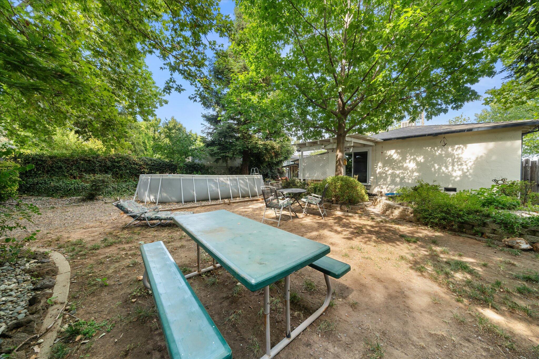 2986 Yana Avenue