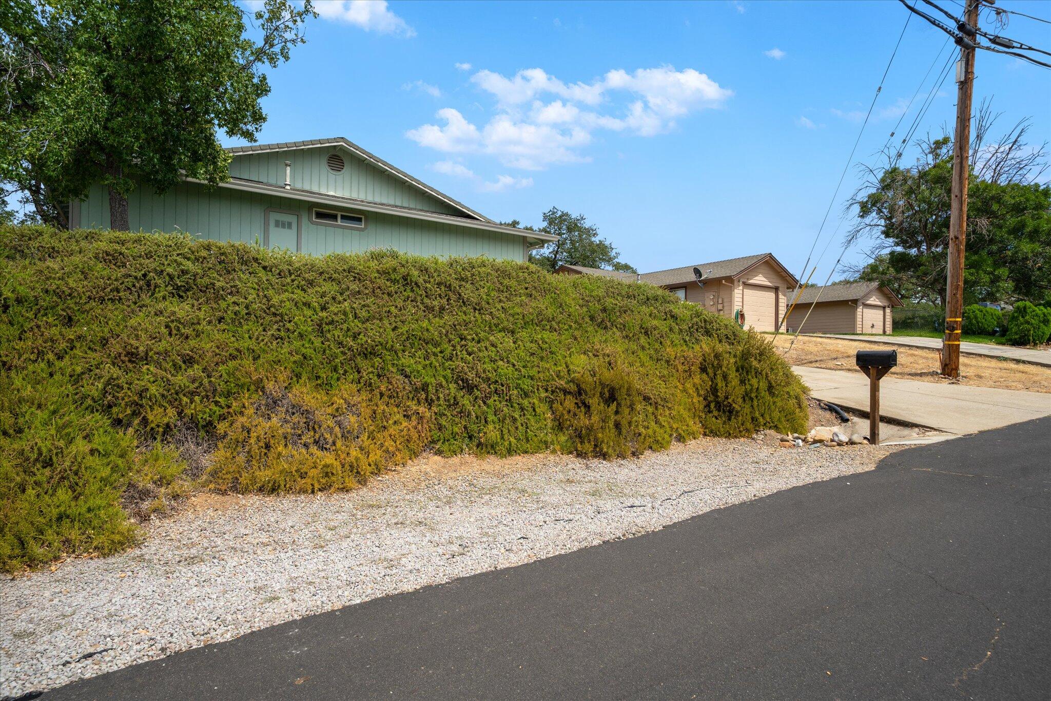 21838 Chimney Rock Drive