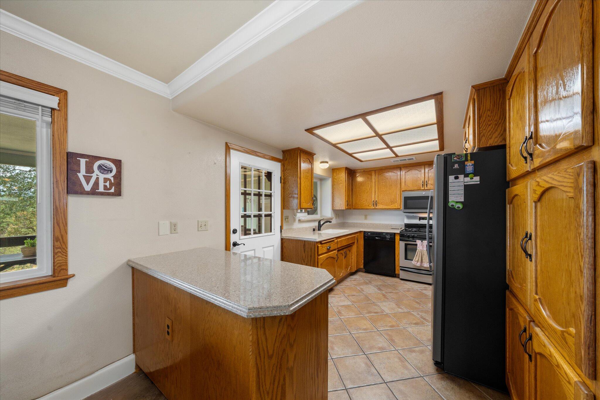 21838 Chimney Rock Drive
