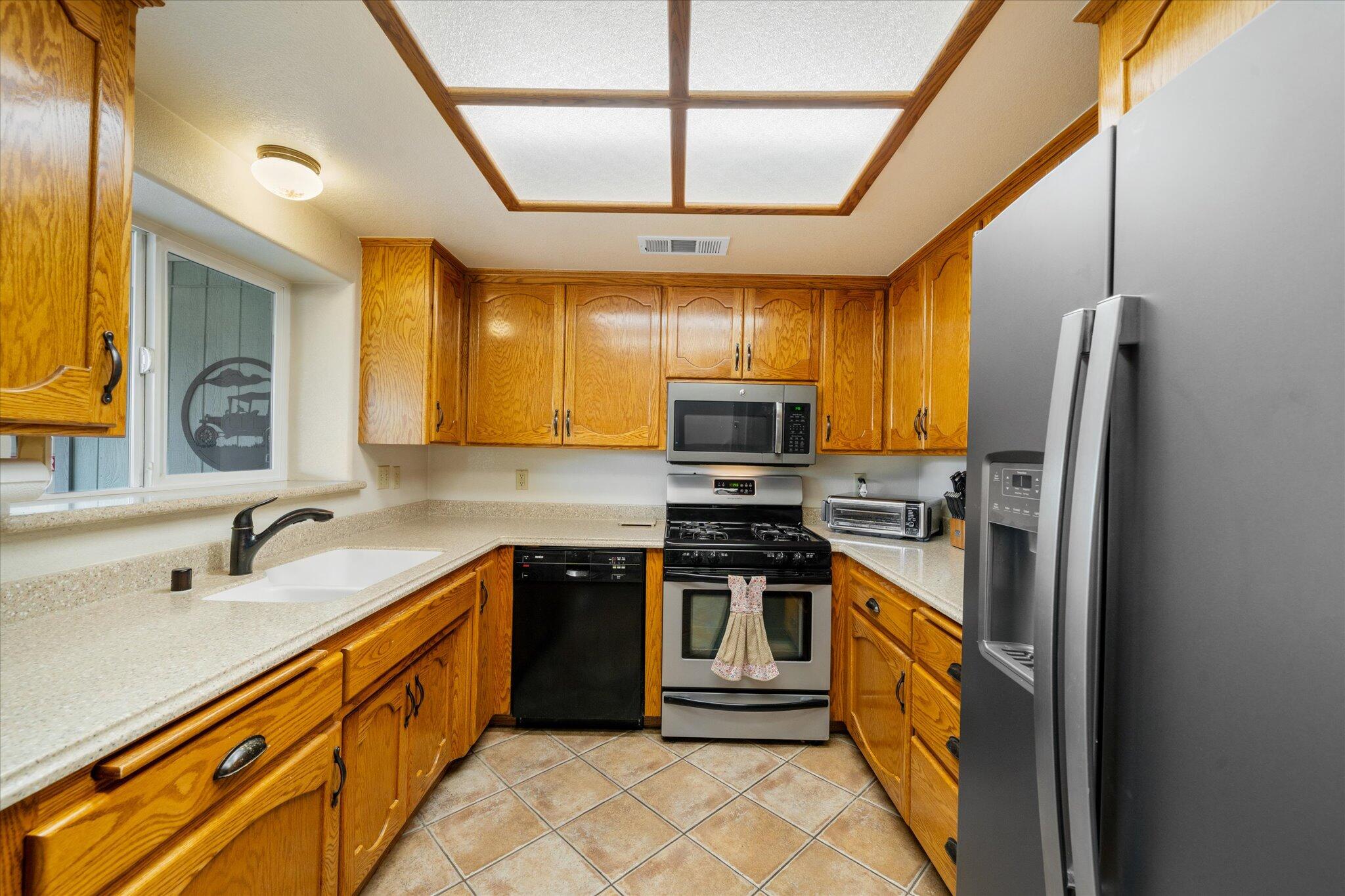 21838 Chimney Rock Drive