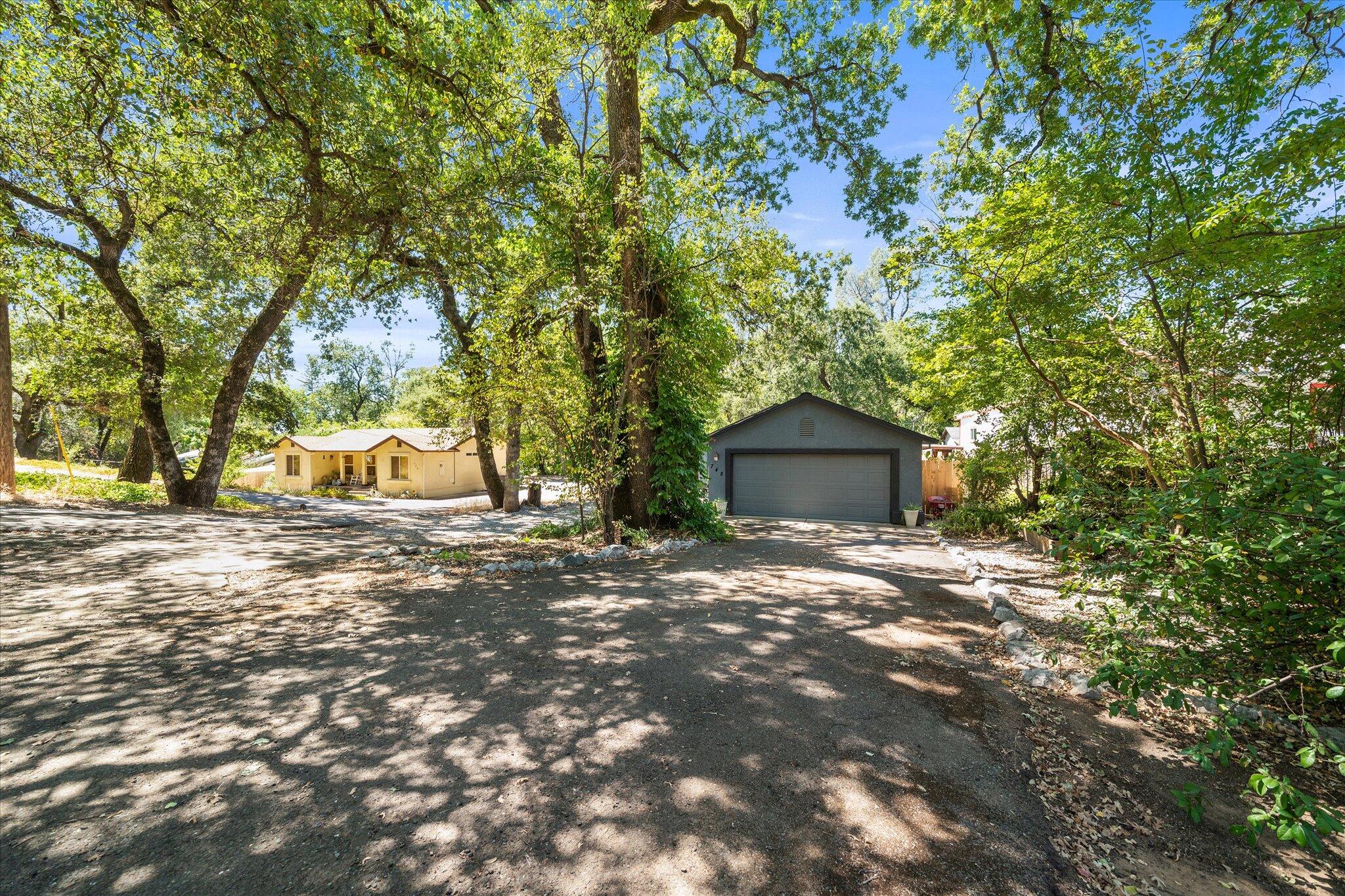 748 Miller Avenue