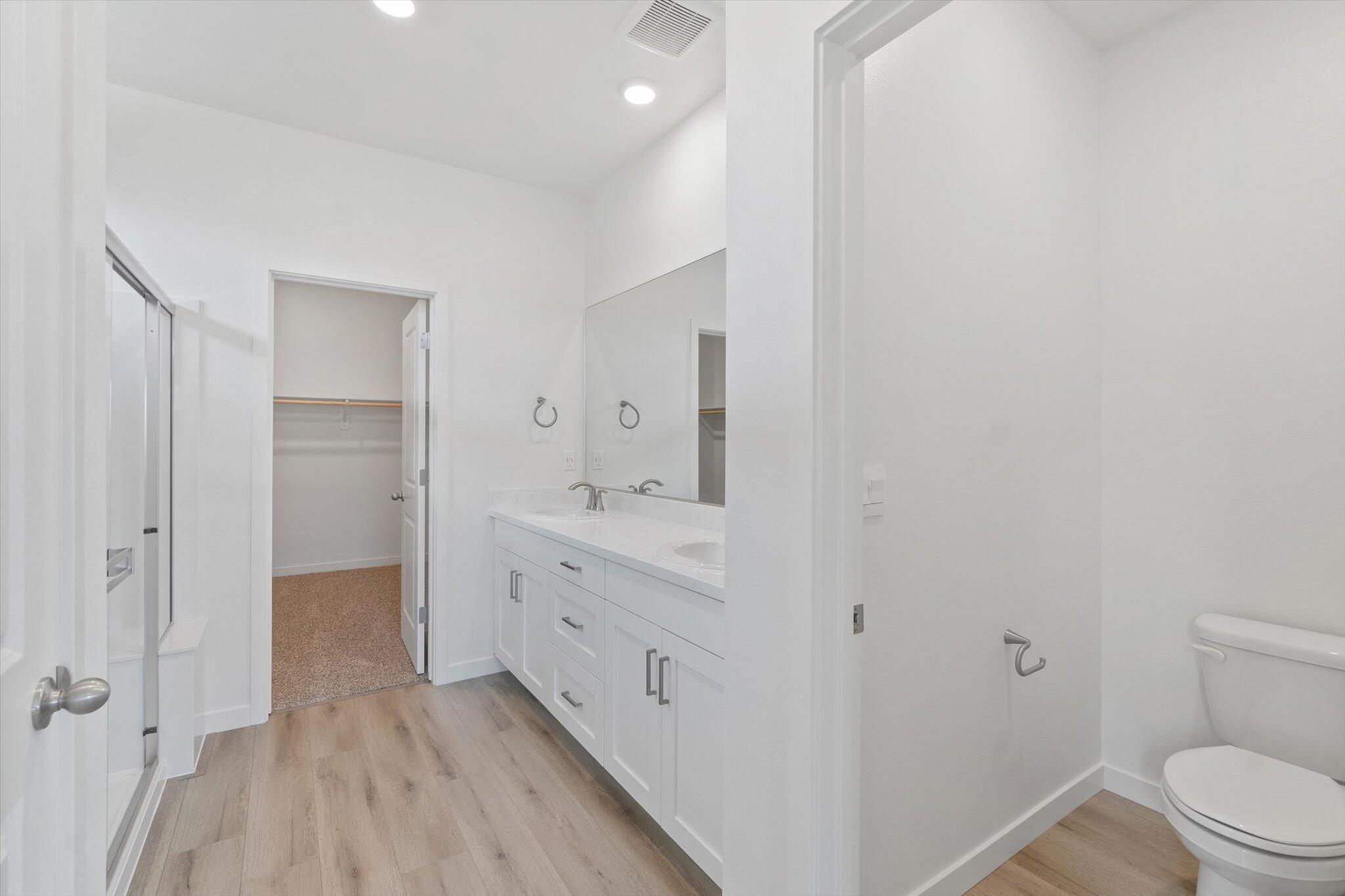 903 Katmai Place