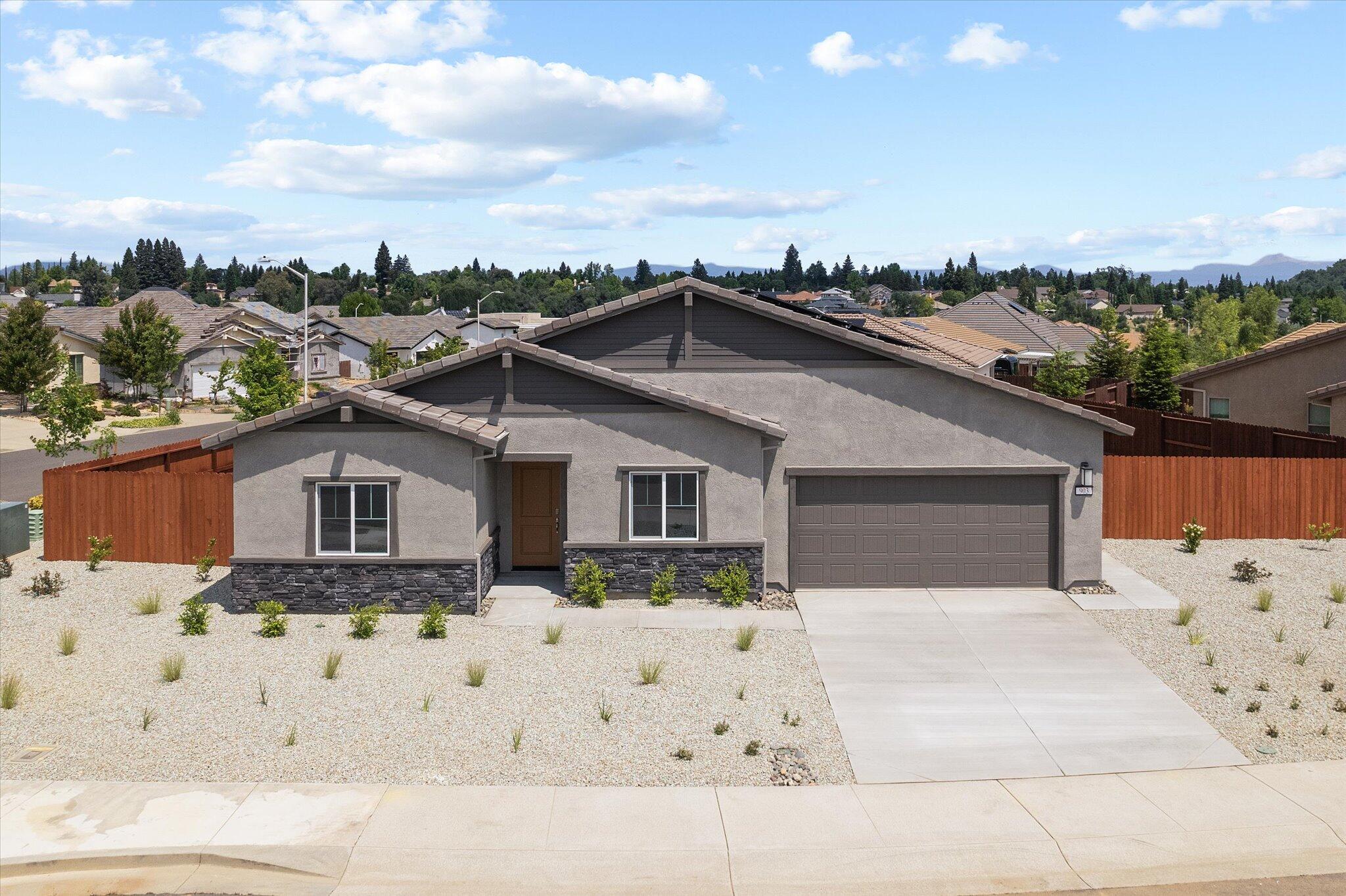 903 Katmai Place