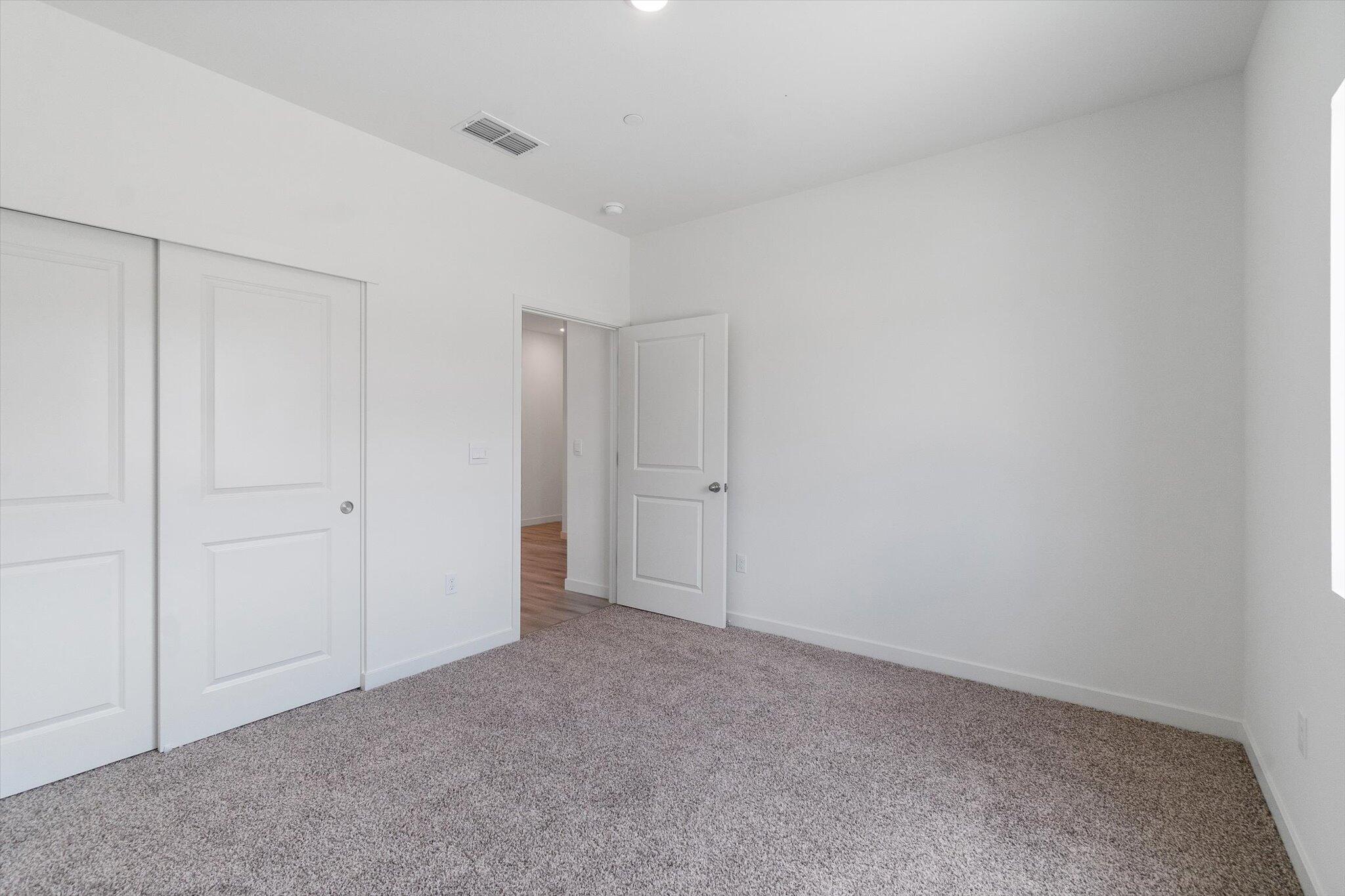 903 Katmai Place
