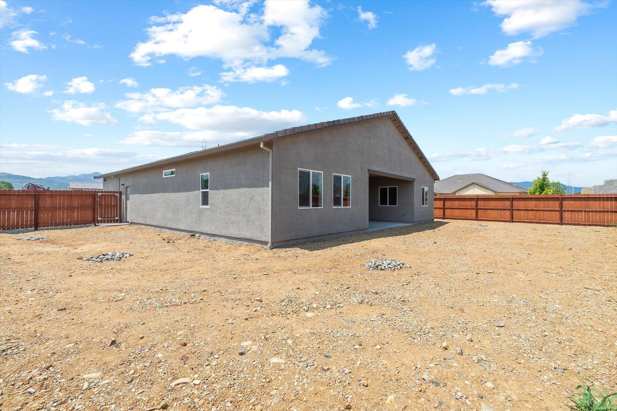 903 Katmai Place