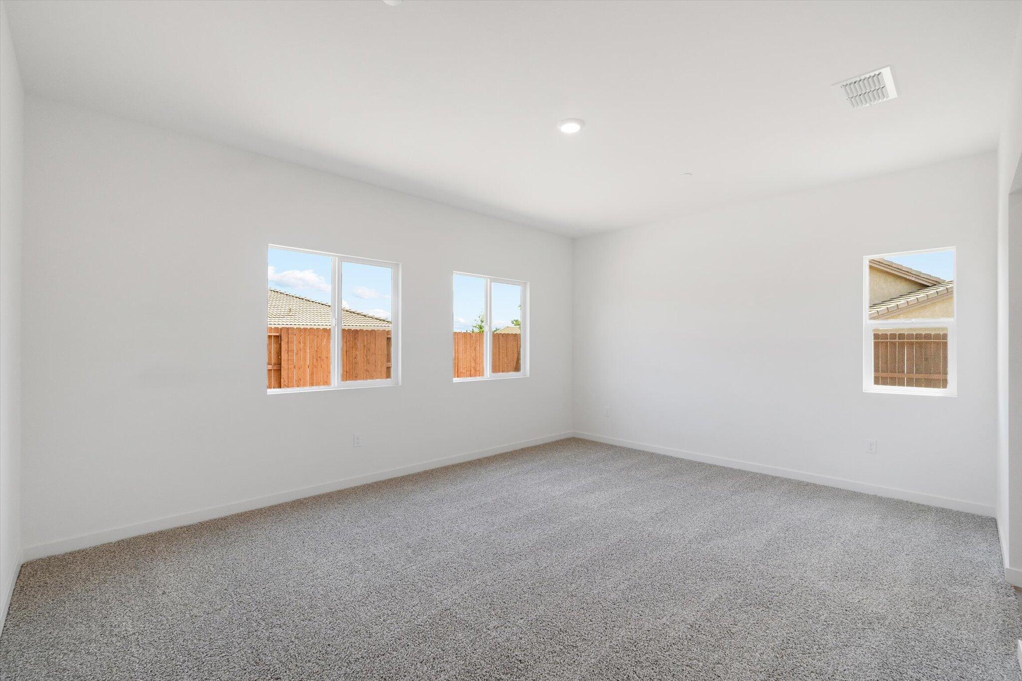 903 Katmai Place