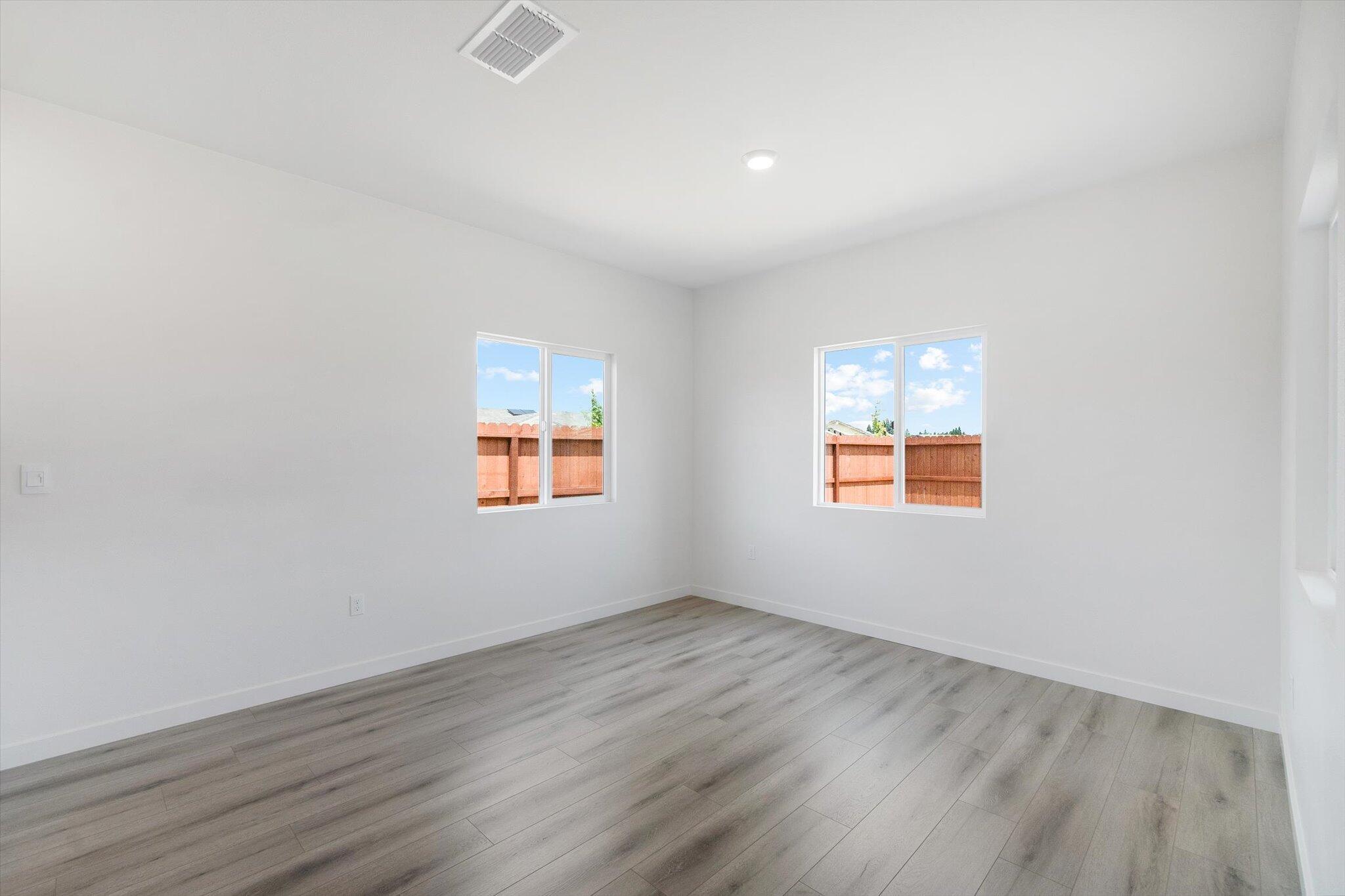 903 Katmai Place
