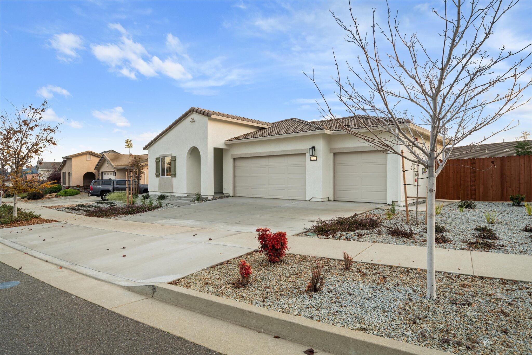 4181 Haleakala Avenue