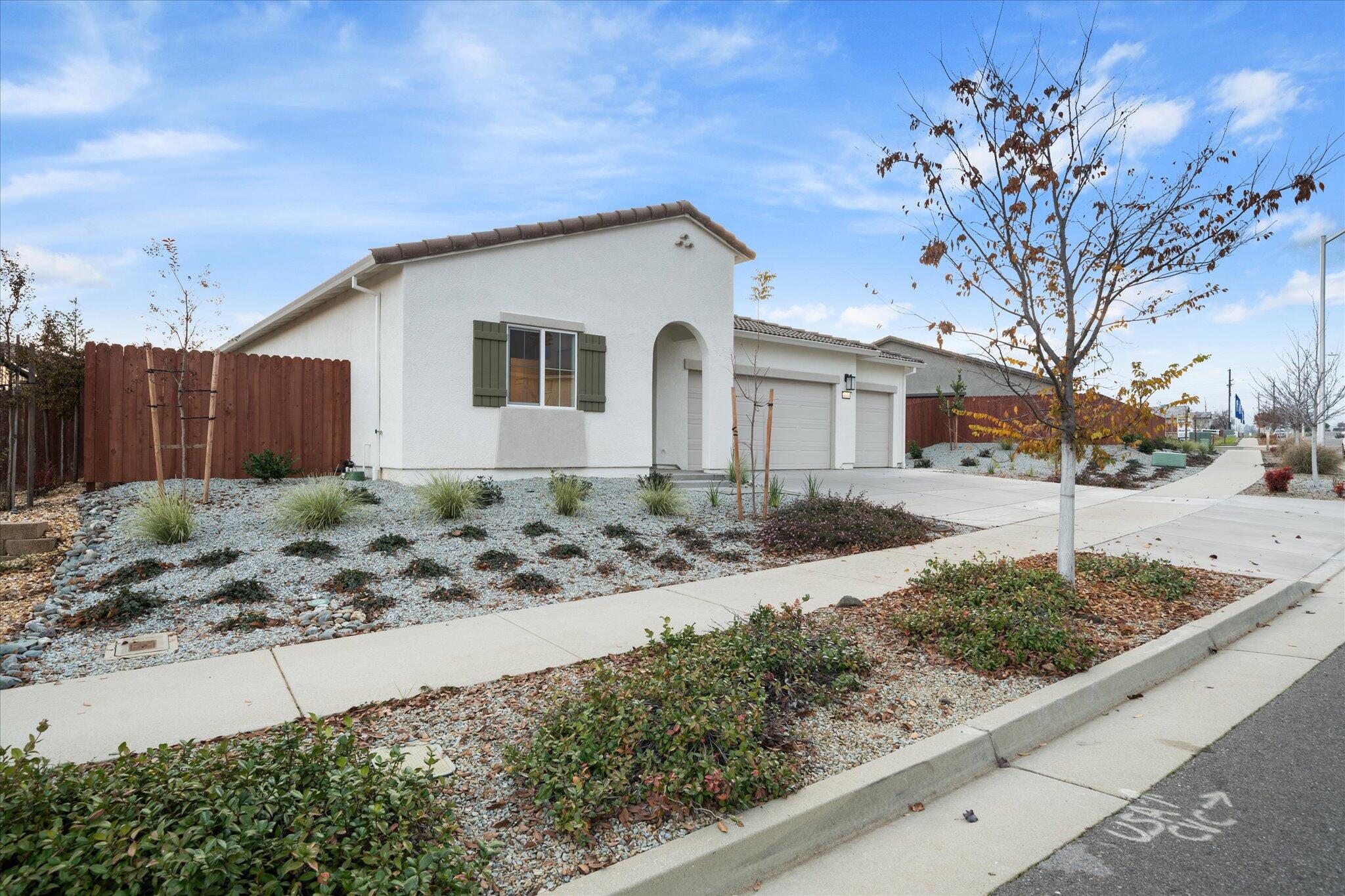 4181 Haleakala Avenue