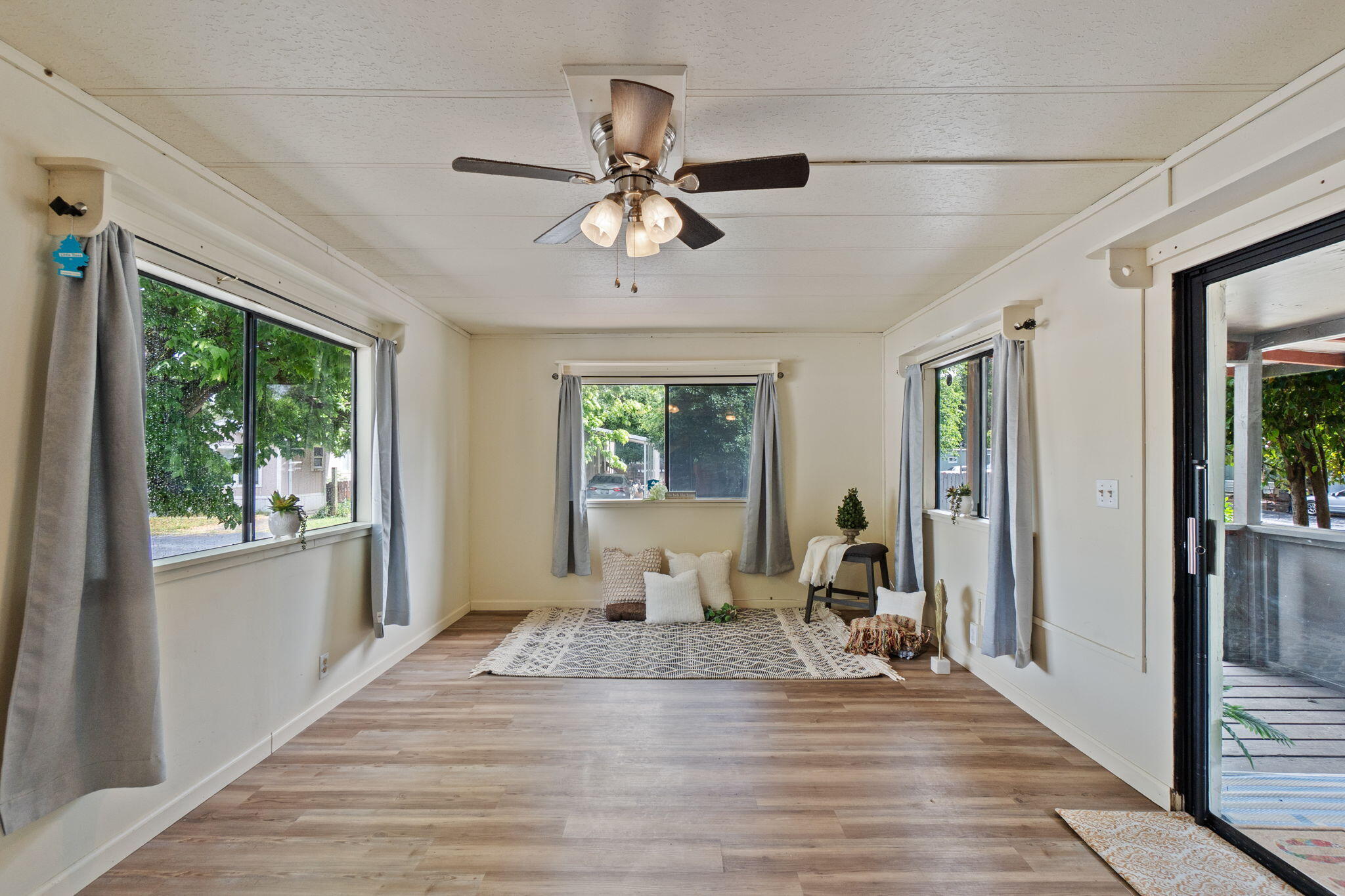 4410 Westside Road, 68