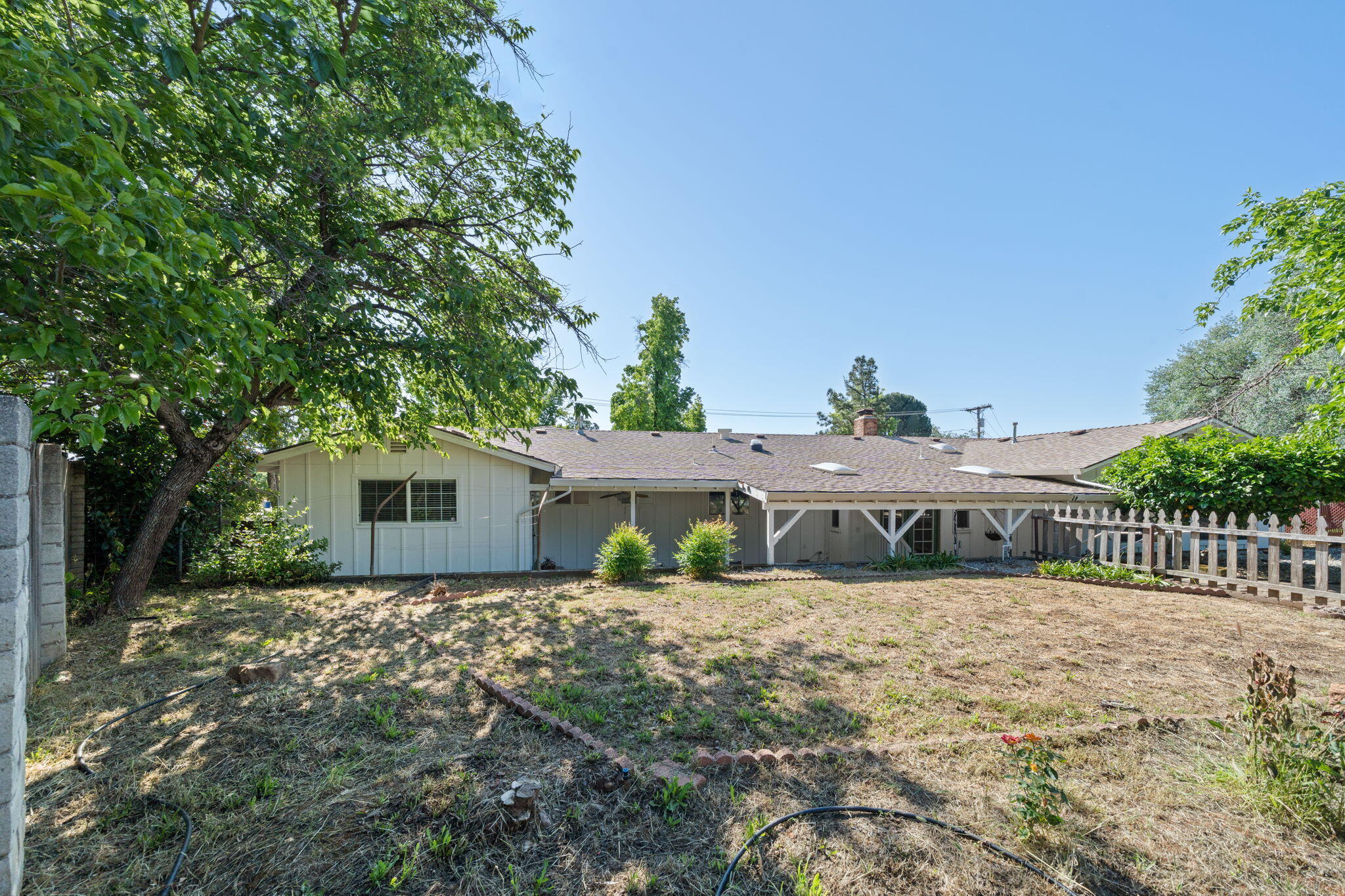 2648 Yana Avenue