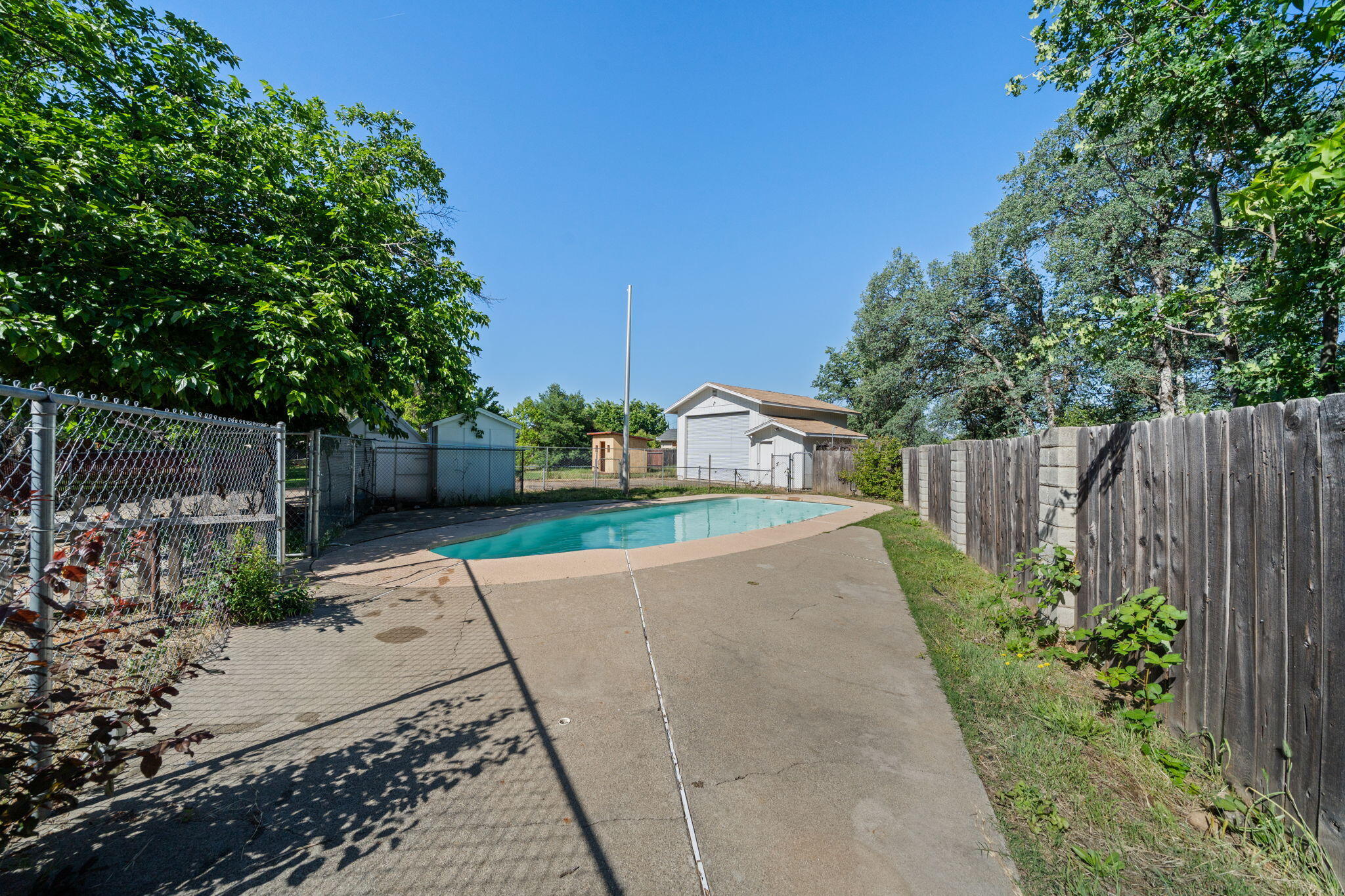 2648 Yana Avenue