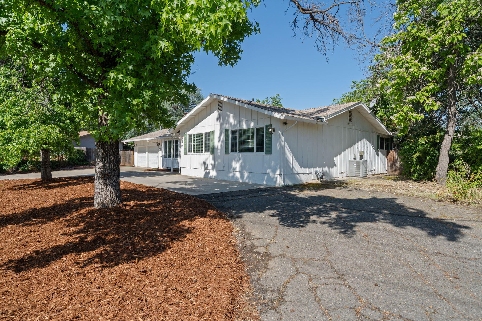 2648 Yana Avenue