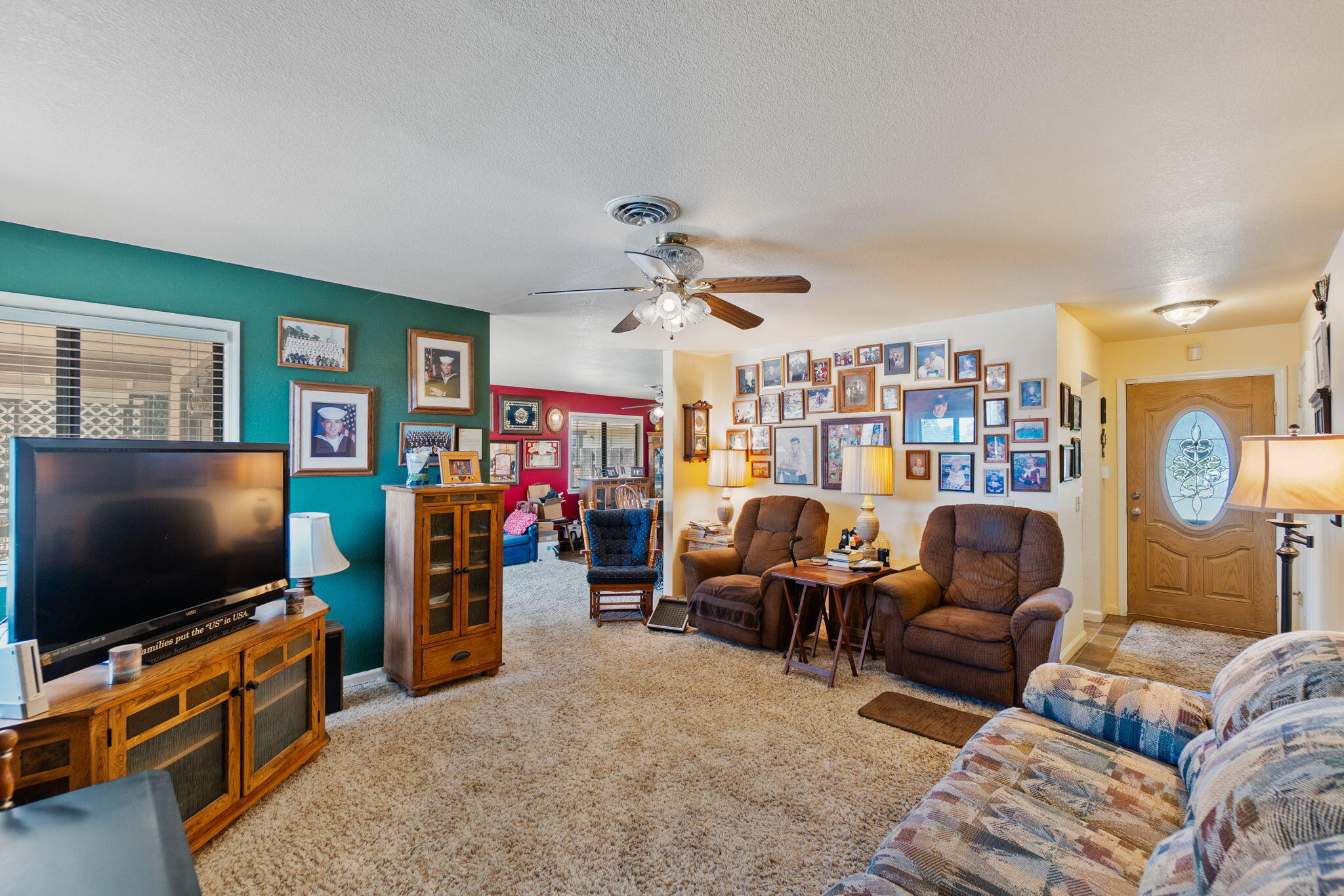2560 Oriole Drive