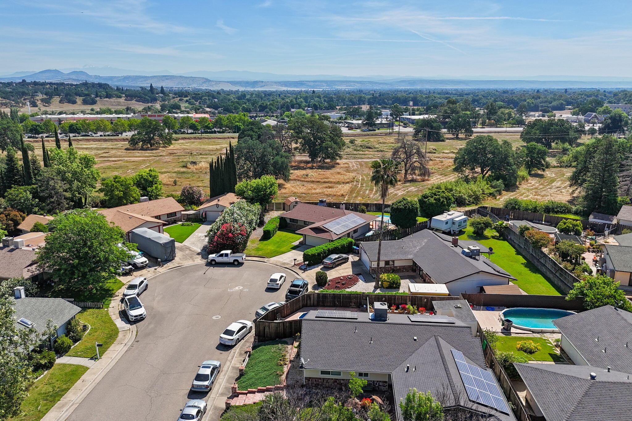 2560 Oriole Drive