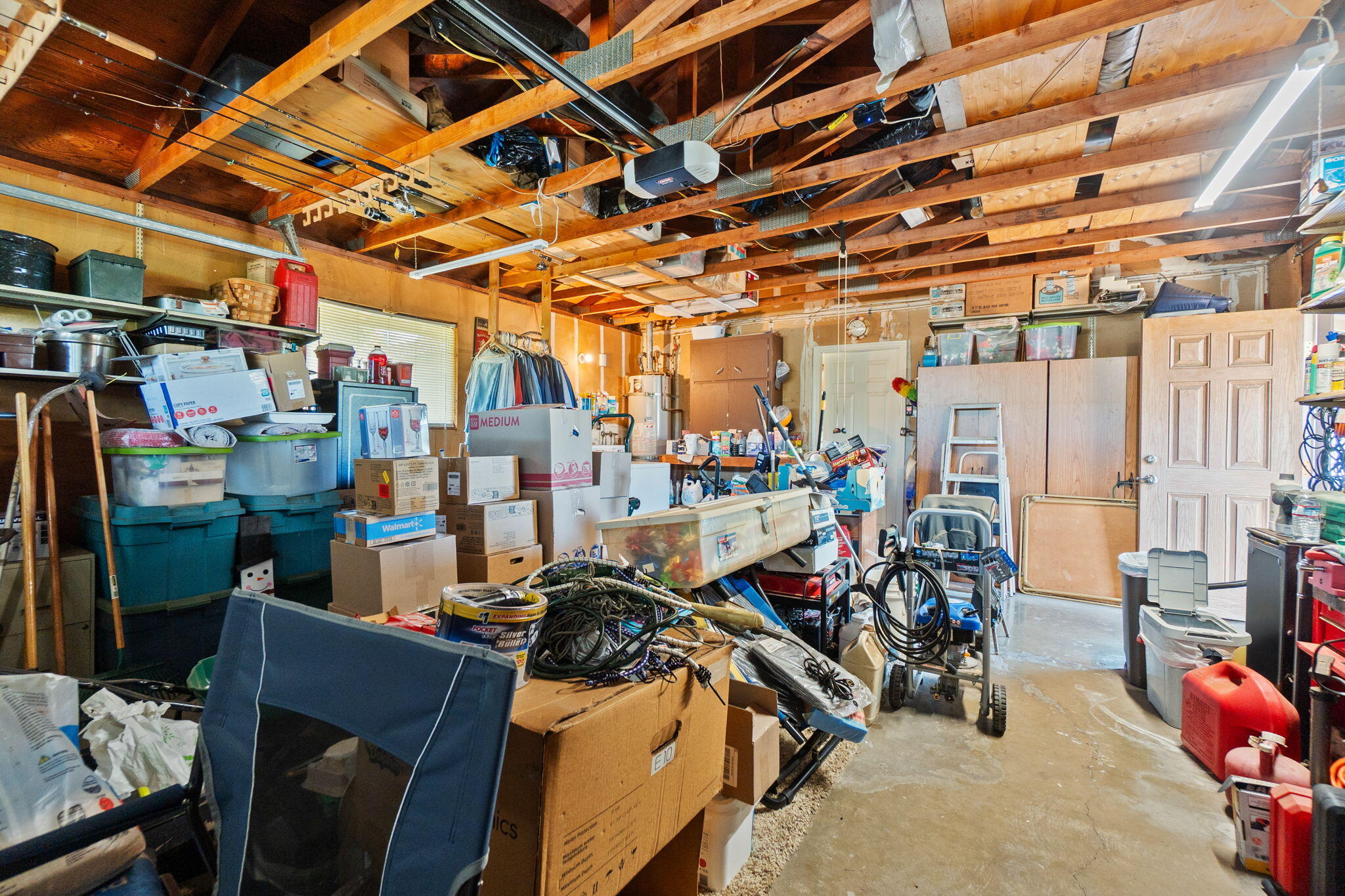 2560 Oriole Drive