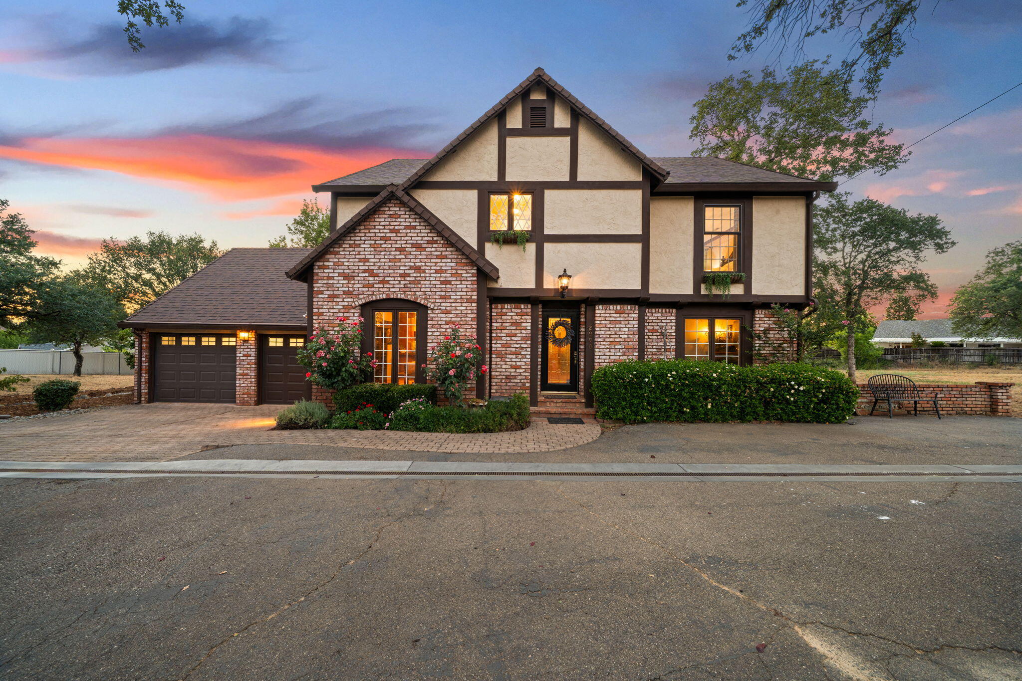 2990 Forest Hills Drive