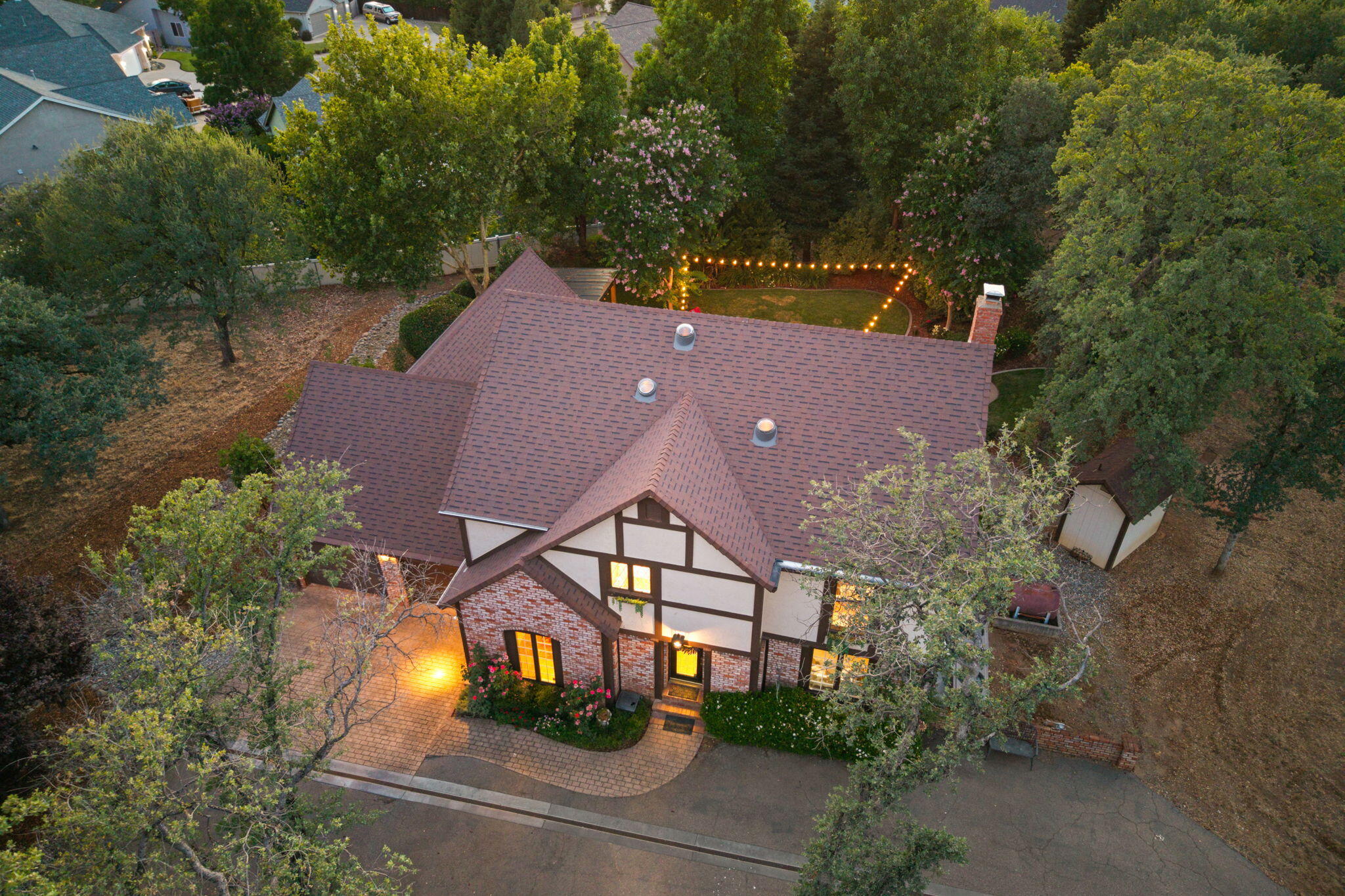 2990 Forest Hills Drive