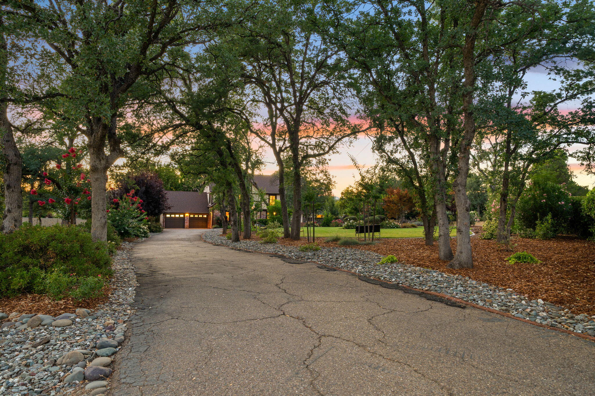 2990 Forest Hills Drive