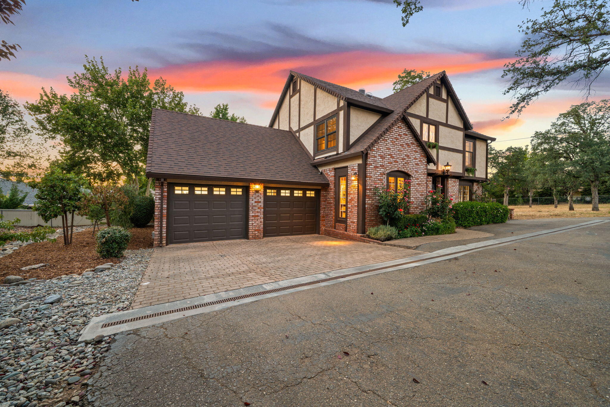 2990 Forest Hills Drive