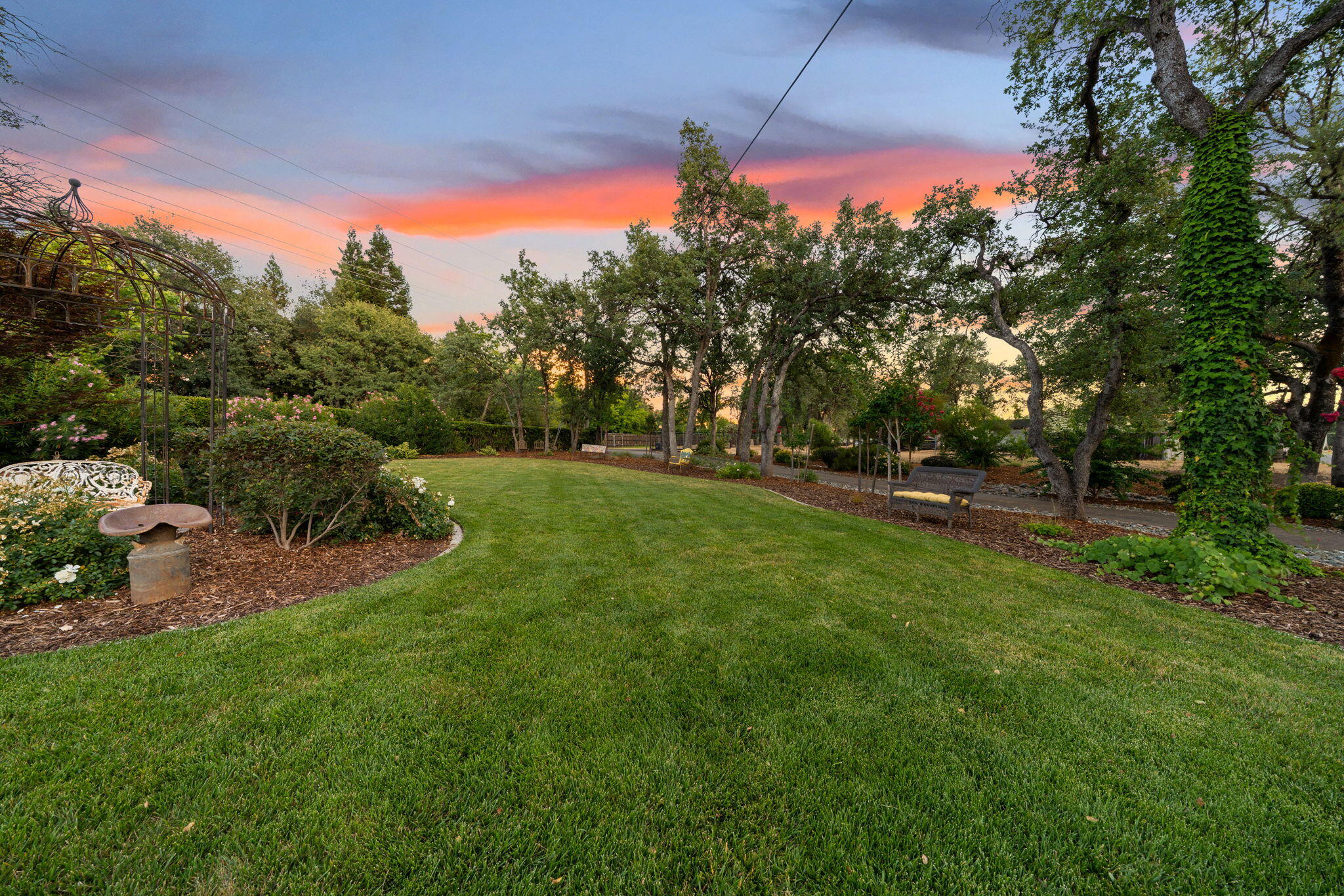 2990 Forest Hills Drive