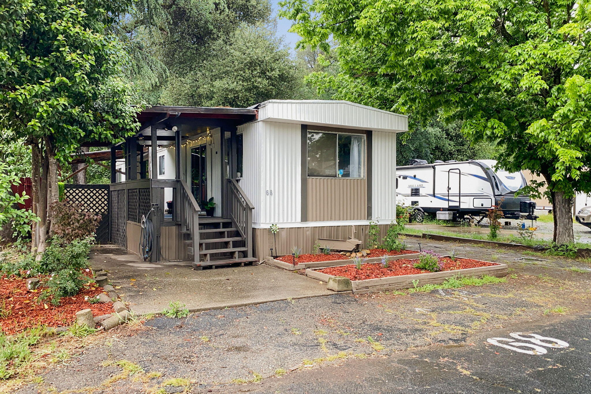 4410 Westside Road, 68