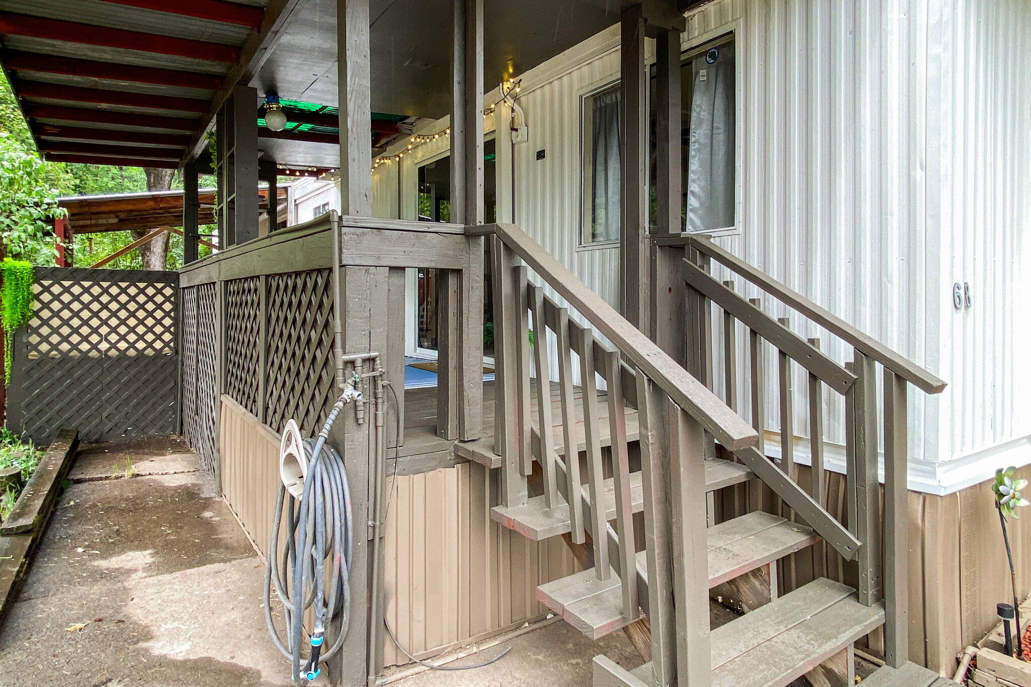 4410 Westside Road, 68