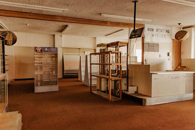 37017 E State Highway 299