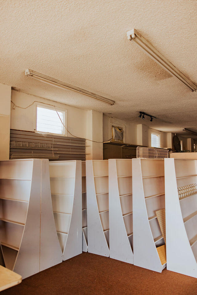 37017 E State Highway 299