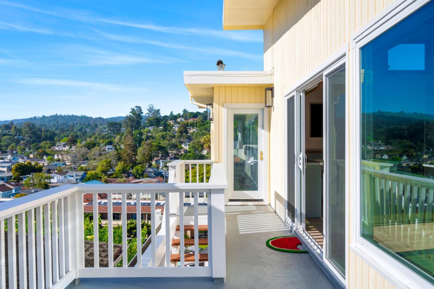 221 Rio Del Mar BLVD