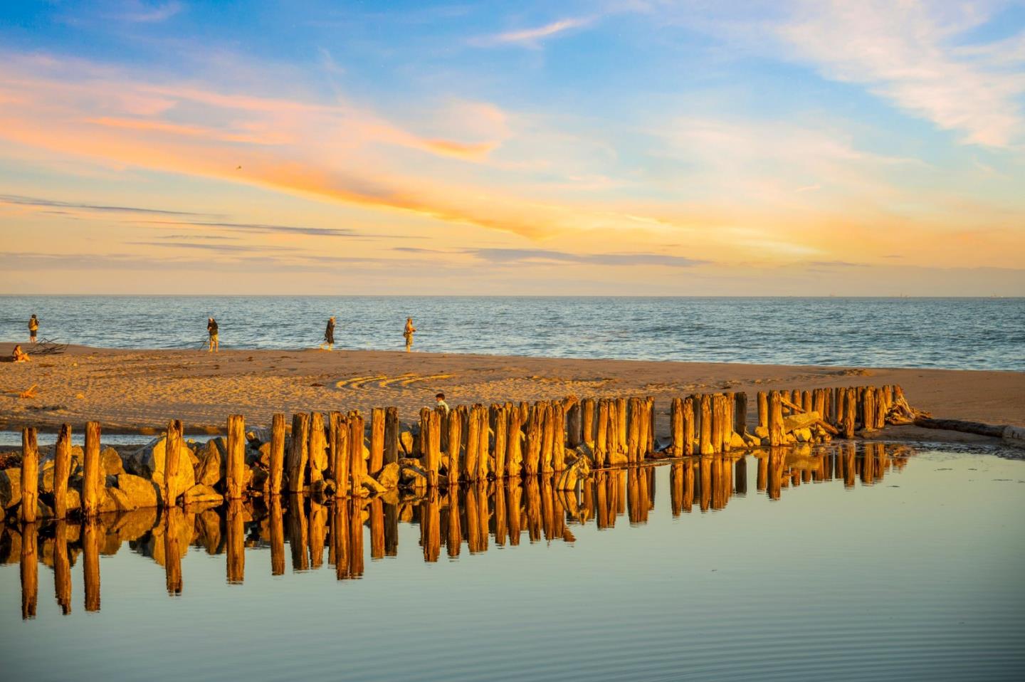 221 Rio Del Mar BLVD