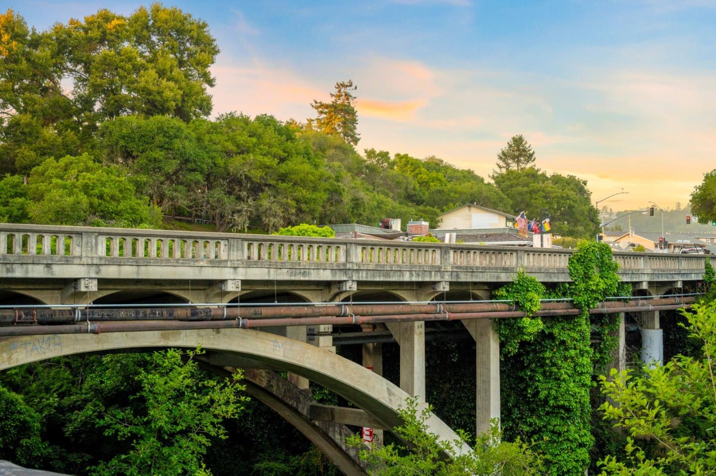 221 Rio Del Mar BLVD