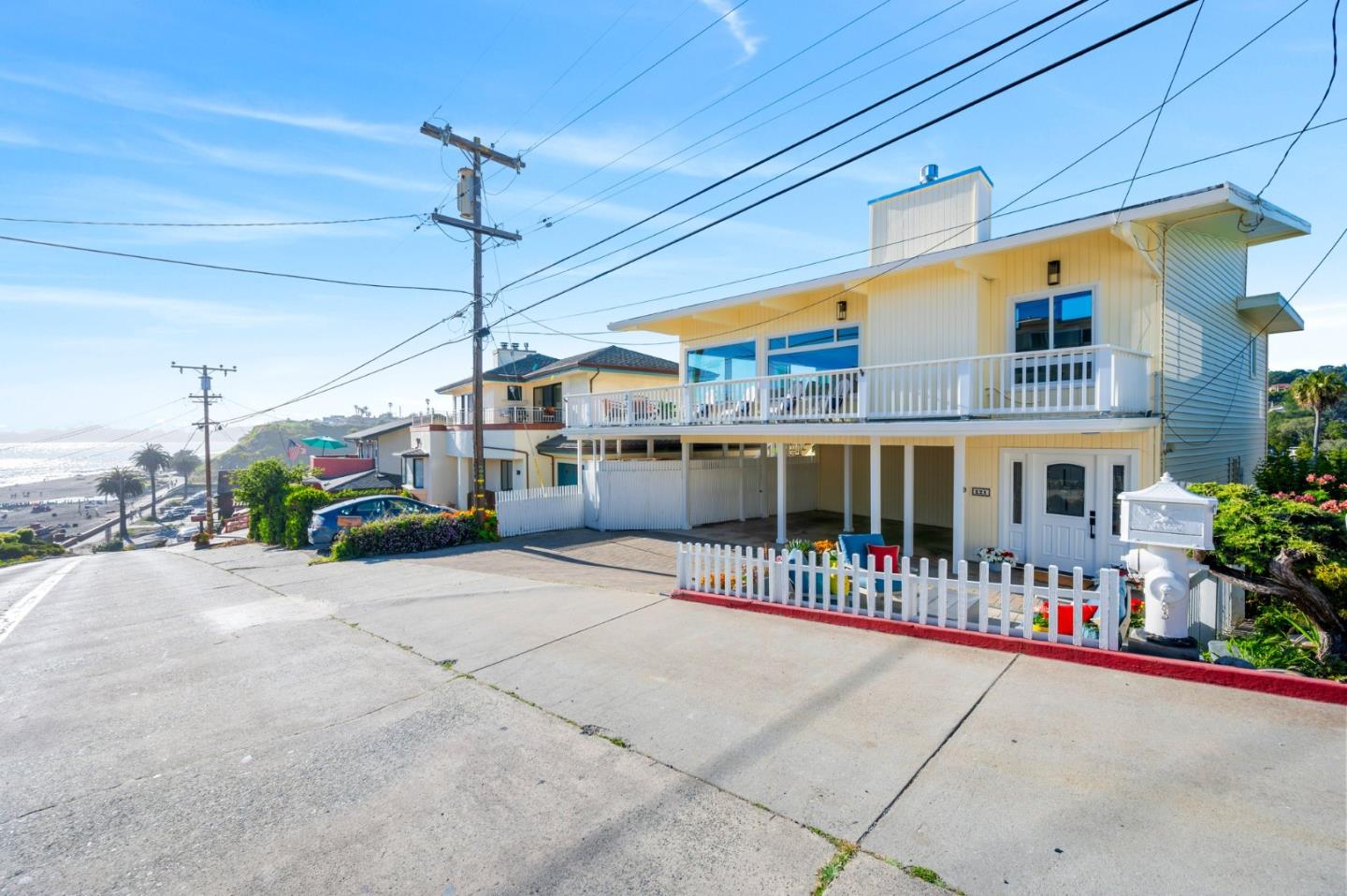 221 Rio Del Mar BLVD