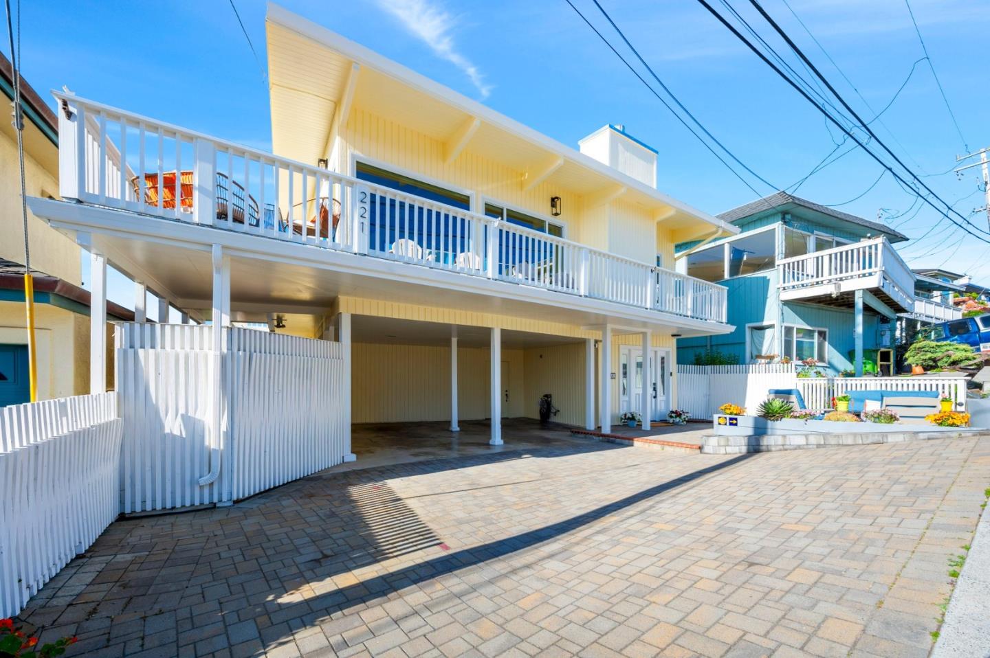 221 Rio Del Mar BLVD