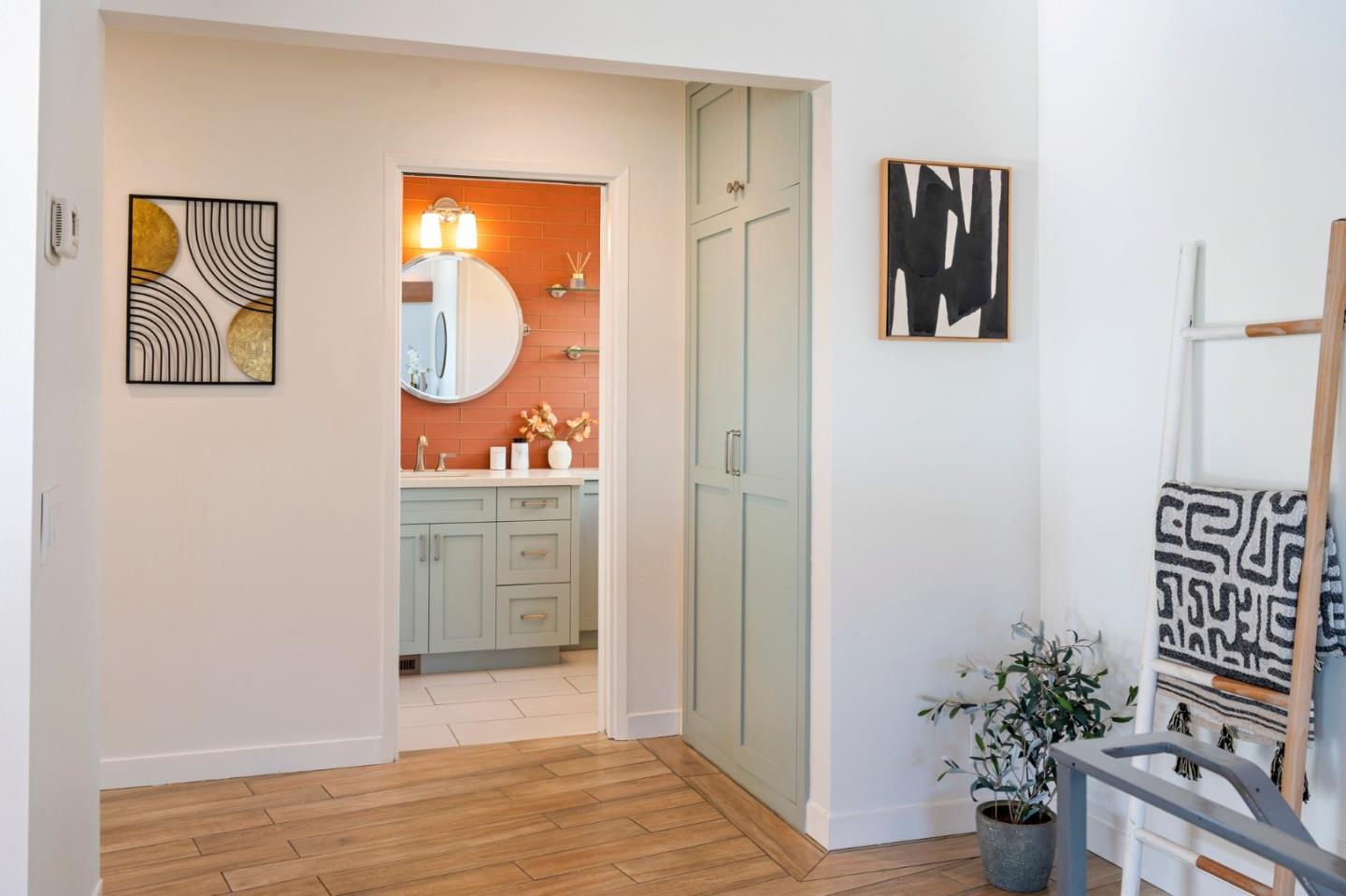 221 Rio Del Mar BLVD