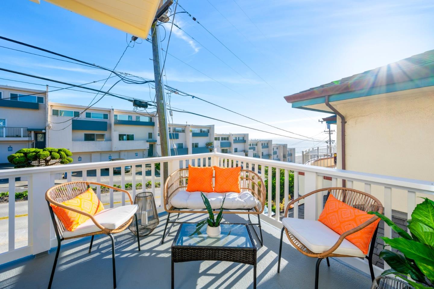 221 Rio Del Mar BLVD